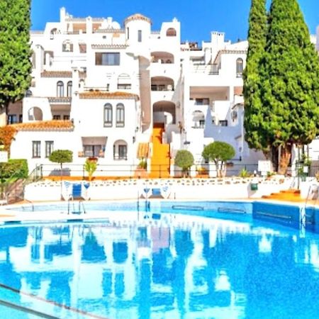 Apartamento Pueblo Evita Lägenhet Benalmádena Exteriör bild