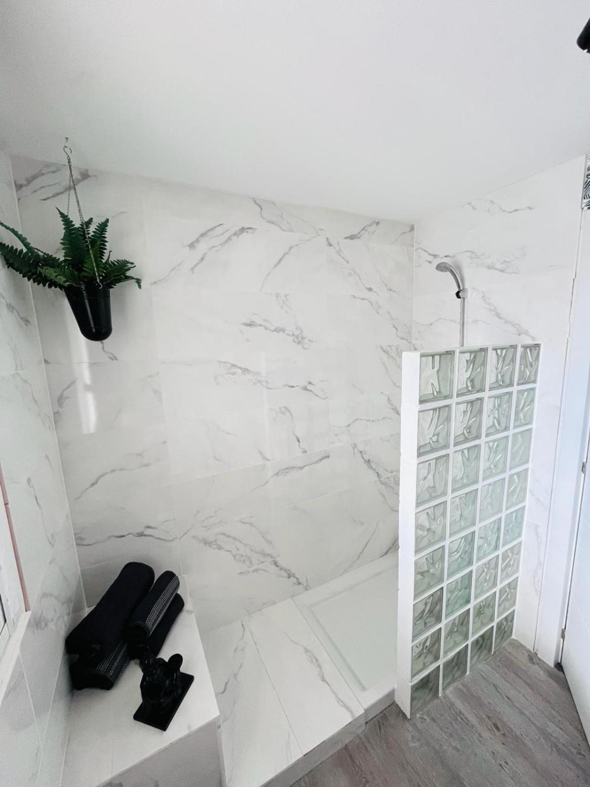 Apartamento Pueblo Evita Lägenhet Benalmádena Exteriör bild
